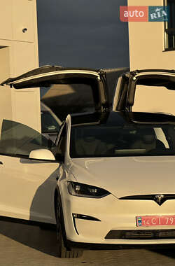 Внедорожник / Кроссовер Tesla Model X 2023 в 