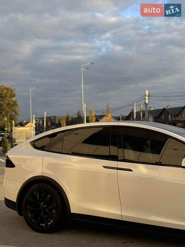 Позашляховик / Кросовер Tesla Model X 2023 в Вінниці