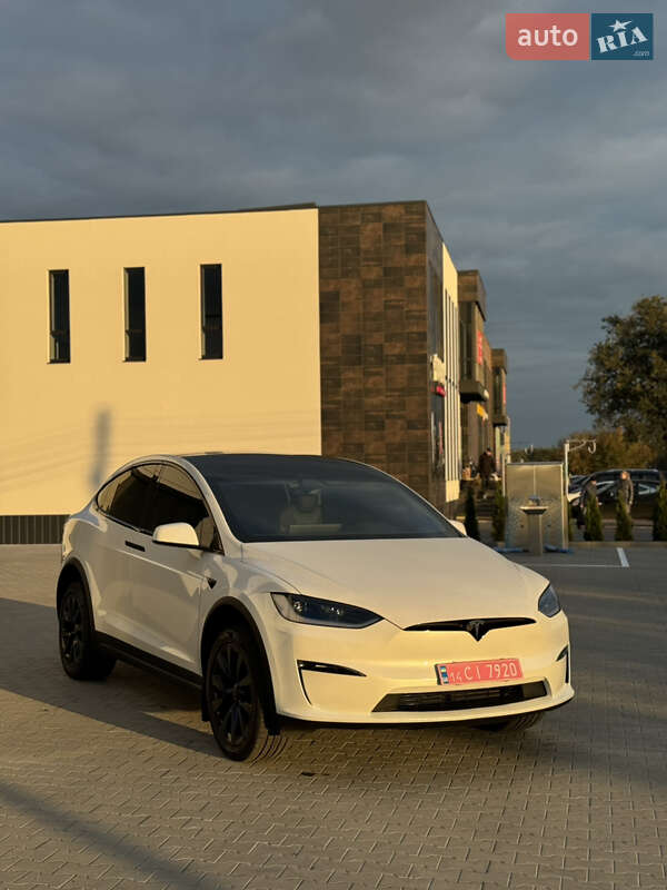 Позашляховик / Кросовер Tesla Model X 2023 в Вінниці
