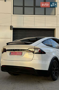 Внедорожник / Кроссовер Tesla Model X 2023 в 