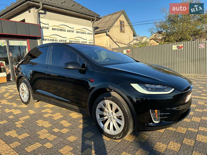 Внедорожник / Кроссовер Tesla Model X 2017 в Львове фото 4 Внедорожник / Кроссовер Tesla Model X 2017 в Львове