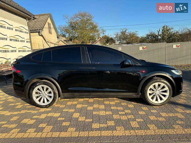 Внедорожник / Кроссовер Tesla Model X 2017 в Львове фото 5 Внедорожник / Кроссовер Tesla Model X 2017 в Львове