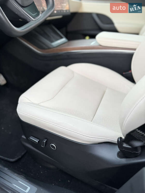 Внедорожник / Кроссовер Tesla Model X 2022 в Виннице