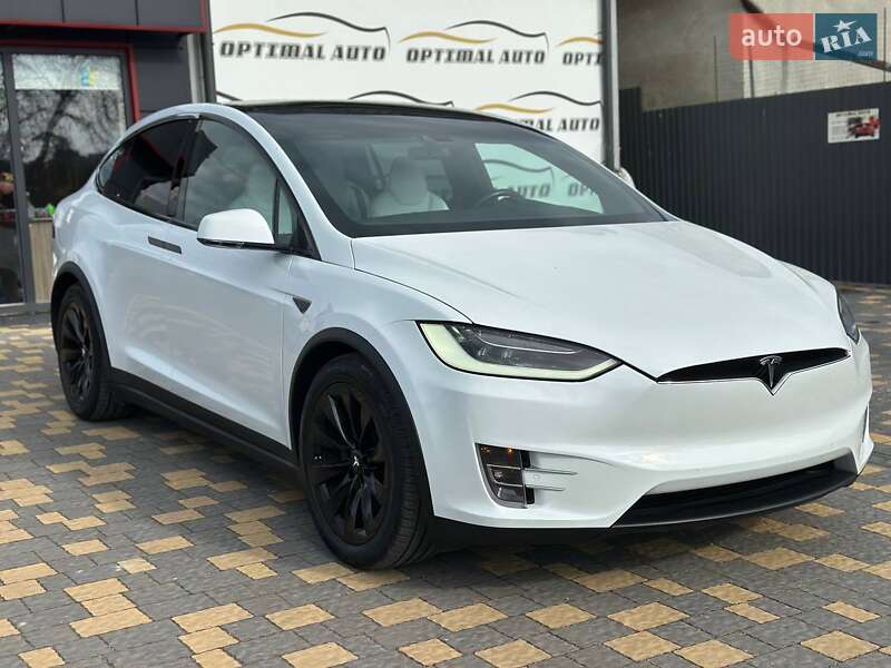 Внедорожник / Кроссовер Tesla Model X 2016 в Львове фото 3 Внедорожник / Кроссовер Tesla Model X 2016 в Львове