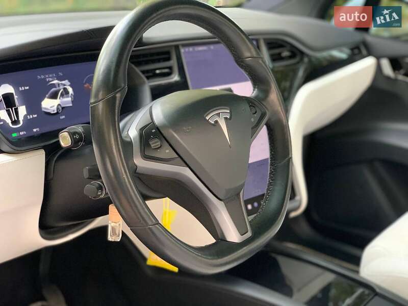 Позашляховик / Кросовер Tesla Model X 2019 в Львові фото 10 Позашляховик / Кросовер Tesla Model X 2019 в Львові