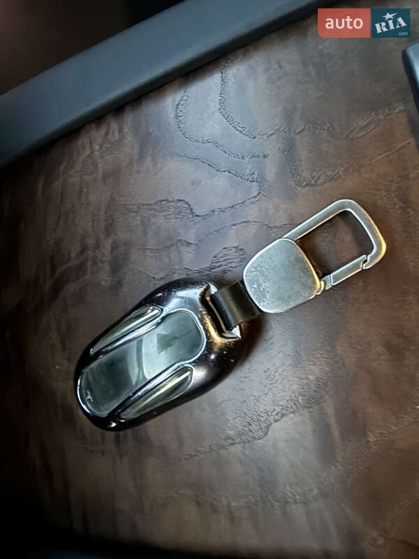 Внедорожник / Кроссовер Tesla Model X 2020 в Тернополе