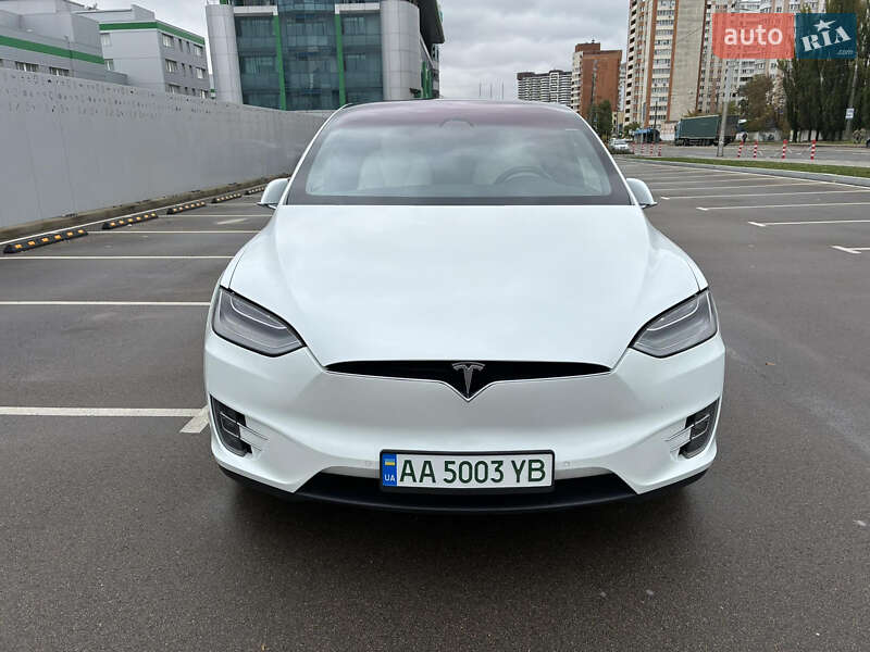Позашляховик / Кросовер Tesla Model X 2020 в Києві фото 2 Позашляховик / Кросовер Tesla Model X 2020 в Києві