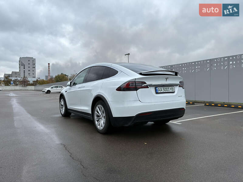 Позашляховик / Кросовер Tesla Model X 2020 в Києві фото 11 Позашляховик / Кросовер Tesla Model X 2020 в Києві