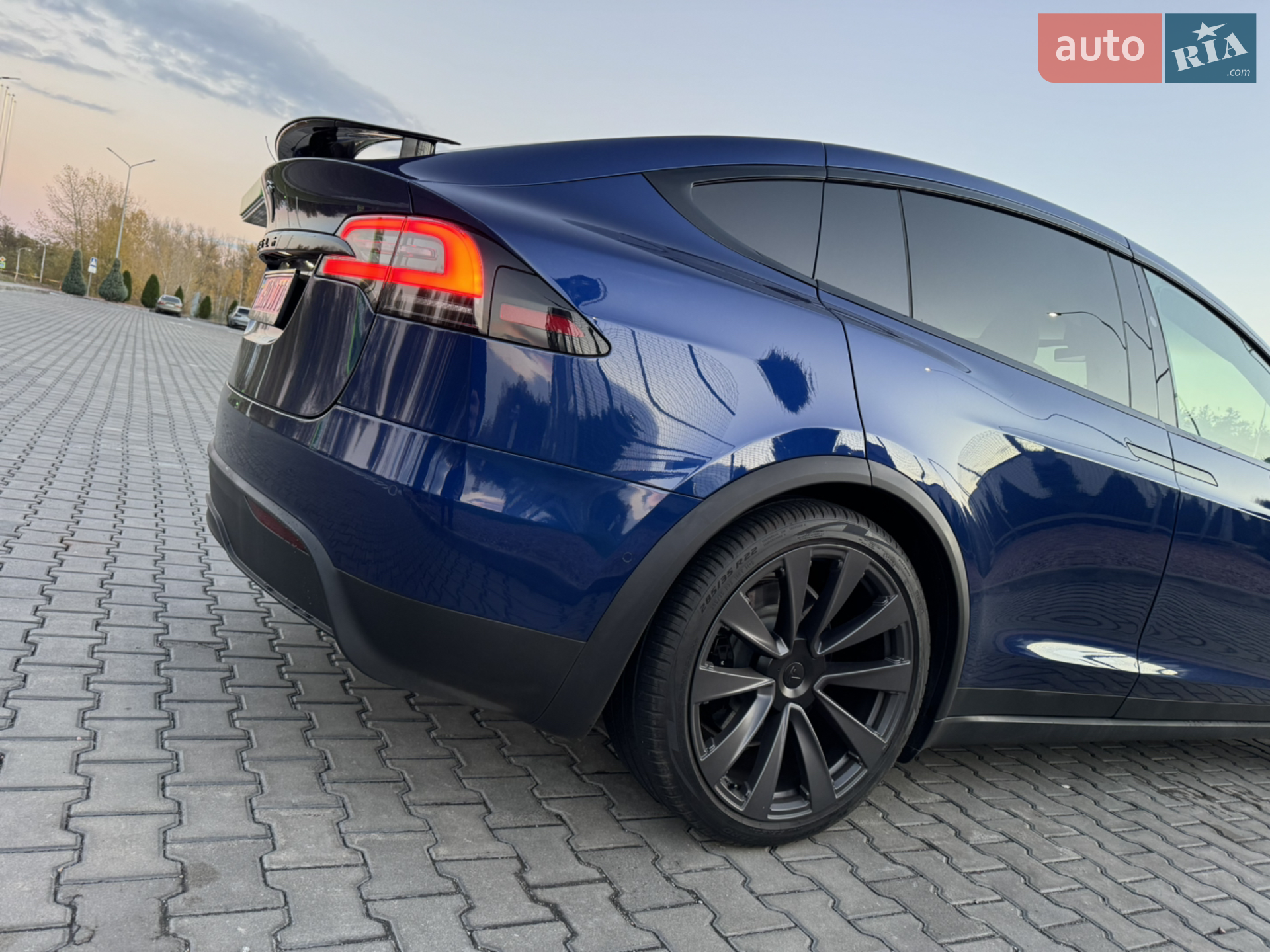 2022 Tesla Model X - мініатюра 6
