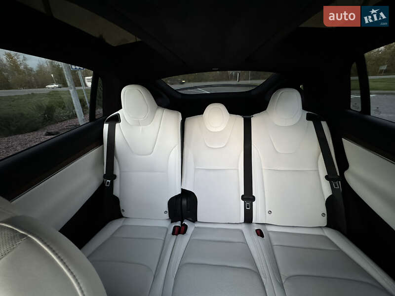 Внедорожник / Кроссовер Tesla Model X 2022 в Днепре