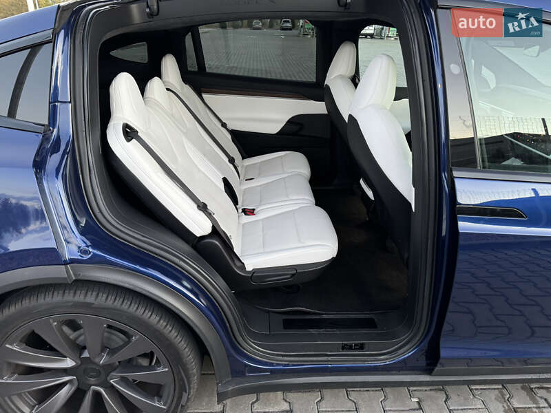 Внедорожник / Кроссовер Tesla Model X 2022 в Днепре