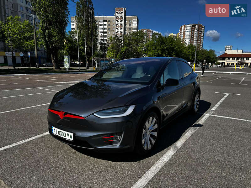 Позашляховик / Кросовер Tesla Model X 2019 в Києві фото 41 Позашляховик / Кросовер Tesla Model X 2019 в Києві