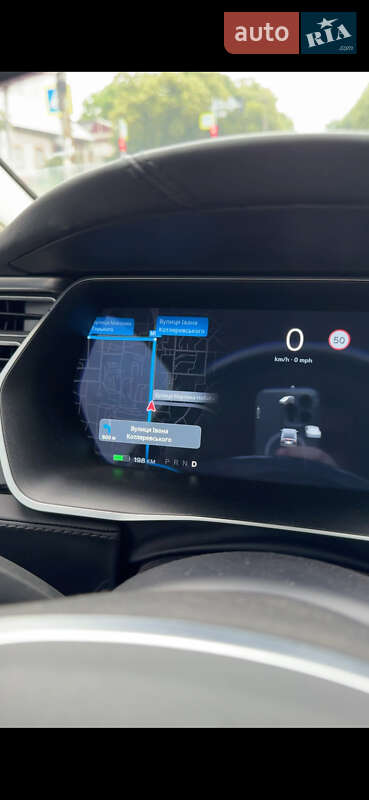 Внедорожник / Кроссовер Tesla Model X 2017 в Чернигове фото 11 Внедорожник / Кроссовер Tesla Model X 2017 в Чернигове