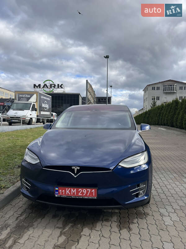 Позашляховик / Кросовер Tesla Model X 2016 в Львові фото 36 Позашляховик / Кросовер Tesla Model X 2016 в Львові