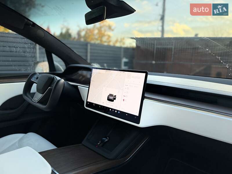 Позашляховик / Кросовер Tesla Model X 2022 в Чернівцях