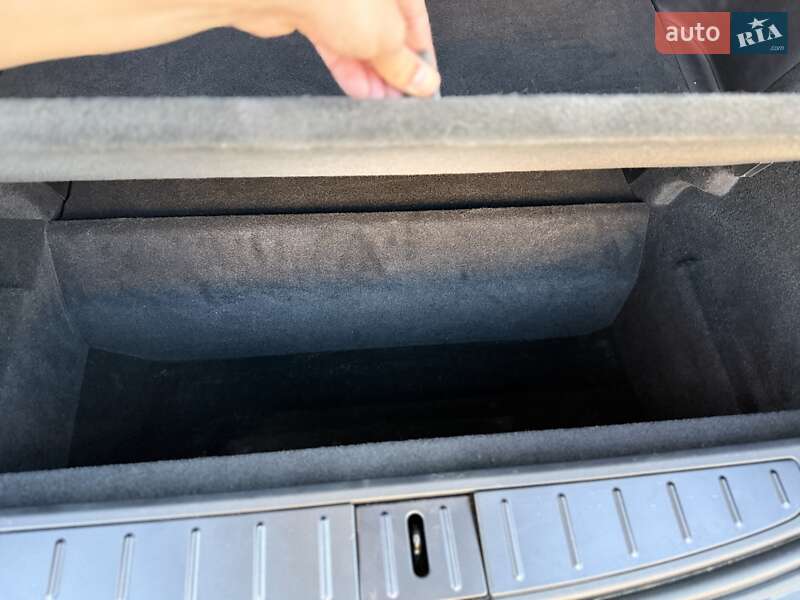 Позашляховик / Кросовер Tesla Model X 2022 в Чернівцях