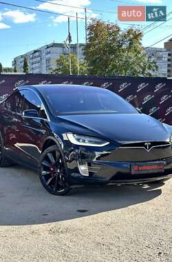 Внедорожник / Кроссовер Tesla Model X 2016 в Сумах