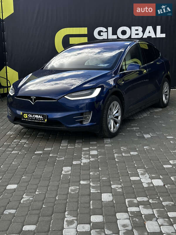 Внедорожник / Кроссовер Tesla Model X 2016 в Львове