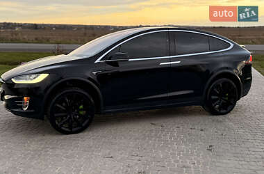 Внедорожник / Кроссовер Tesla Model X 2018 в Дрогобыче