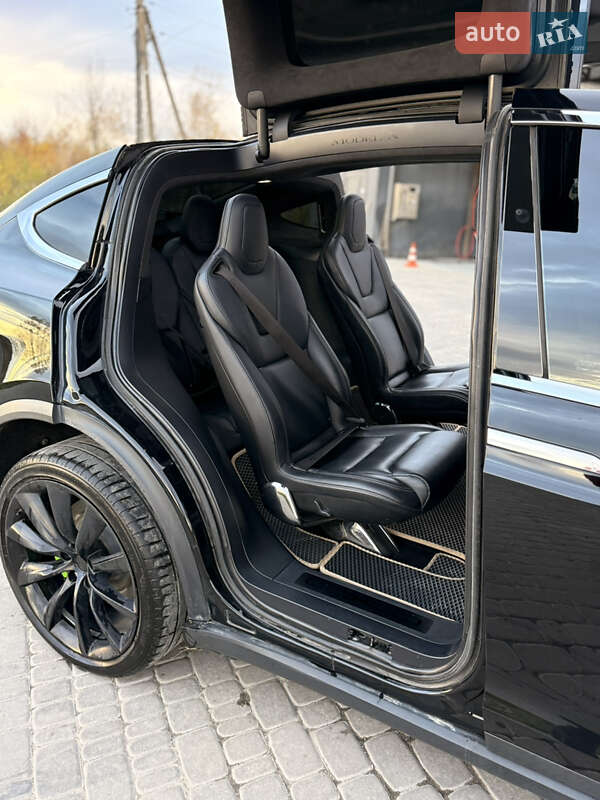 Внедорожник / Кроссовер Tesla Model X 2018 в Дрогобыче фото 25 Внедорожник / Кроссовер Tesla Model X 2018 в Дрогобыче