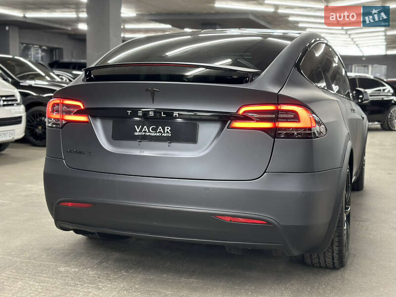 Позашляховик / Кросовер Tesla Model X 2016 в Харкові фото 7 Позашляховик / Кросовер Tesla Model X 2016 в Харкові