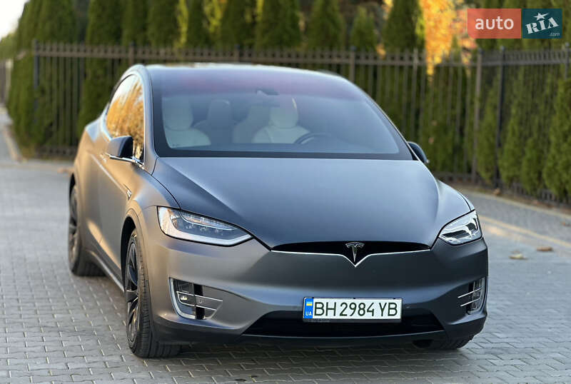 Внедорожник / Кроссовер Tesla Model X 2016 в Одессе фото 18 Внедорожник / Кроссовер Tesla Model X 2016 в Одессе