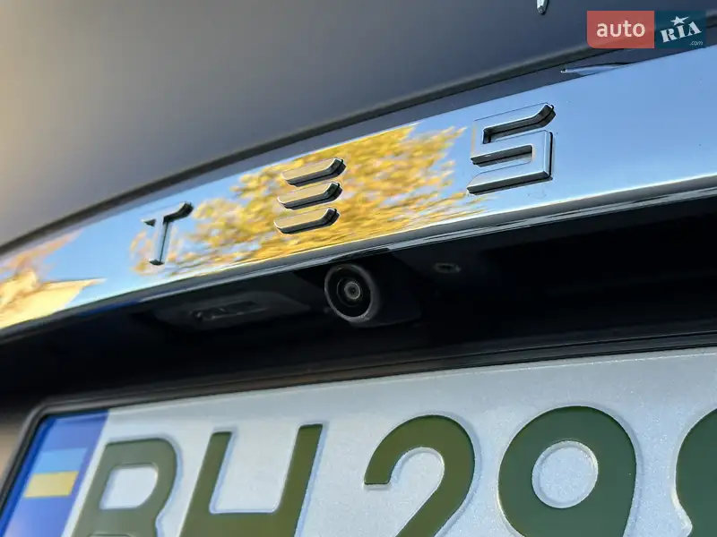 Tesla Model X 2016 VIN 5YJXCBE40GF021102 фото оголошення 32 з 107