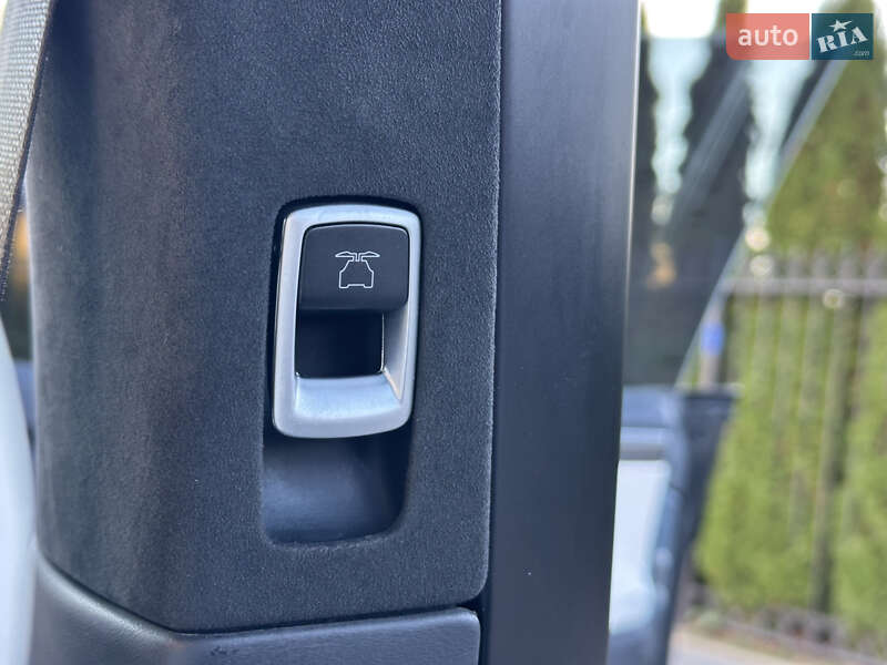 Внедорожник / Кроссовер Tesla Model X 2016 в Одессе фото 48 Внедорожник / Кроссовер Tesla Model X 2016 в Одессе