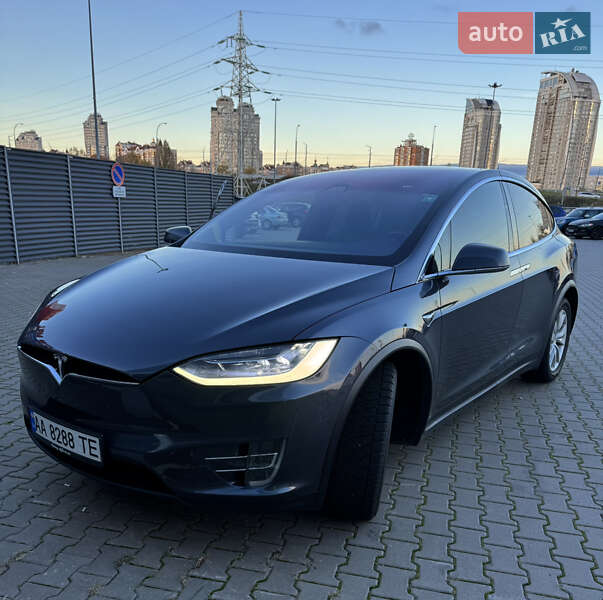 Позашляховик / Кросовер Tesla Model X 2017 в Києві фото 4 Позашляховик / Кросовер Tesla Model X 2017 в Києві