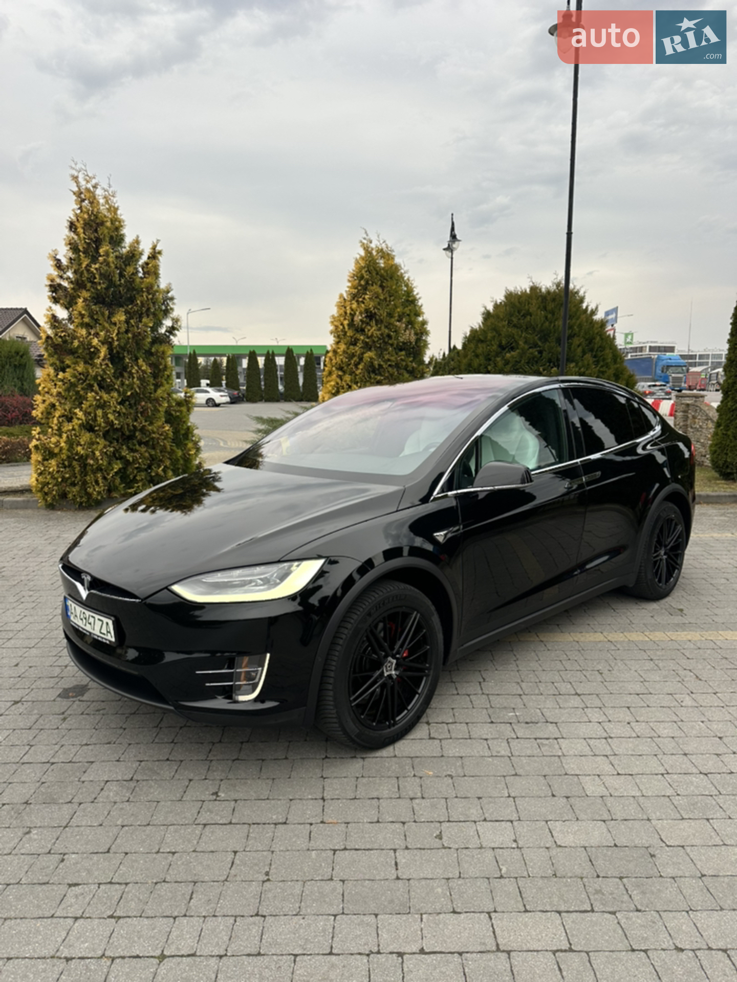 2019 Tesla Model X - мініатюра 2