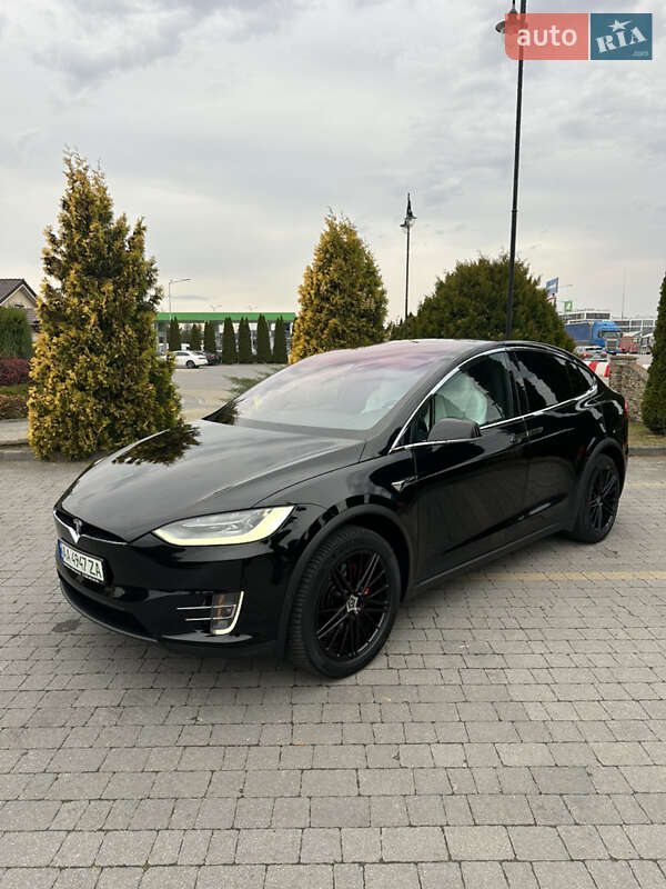 Внедорожник / Кроссовер Tesla Model X 2019 в Львове