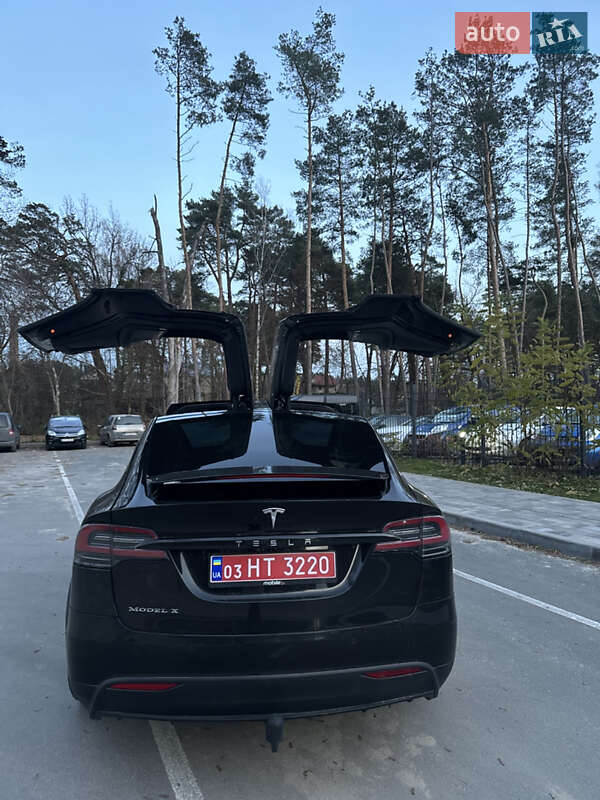 Позашляховик / Кросовер Tesla Model X 2017 в Житомирі фото 18 Позашляховик / Кросовер Tesla Model X 2017 в Житомирі