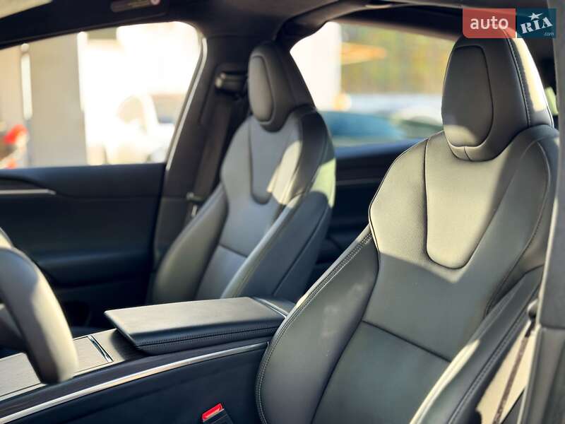 Позашляховик / Кросовер Tesla Model X 2022 в Києві фото 14 Позашляховик / Кросовер Tesla Model X 2022 в Києві