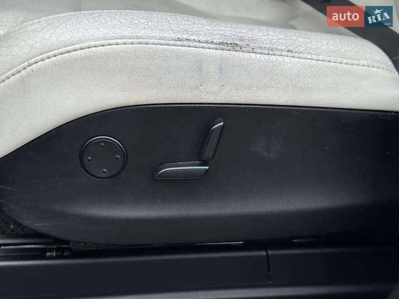 Внедорожник / Кроссовер Tesla Model X 2018 в Киеве