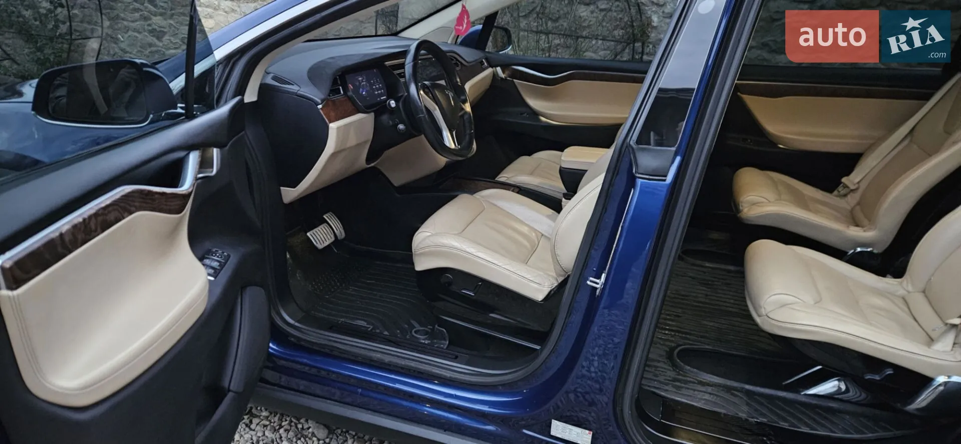 2017 Tesla Model X - мініатюра 3