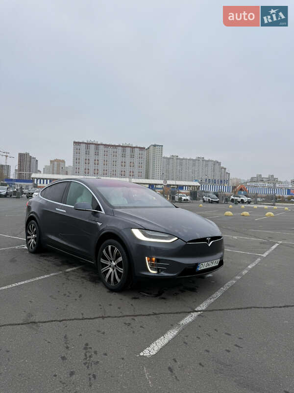 Внедорожник / Кроссовер Tesla Model X 2016 в Киеве фото 27 Внедорожник / Кроссовер Tesla Model X 2016 в Киеве