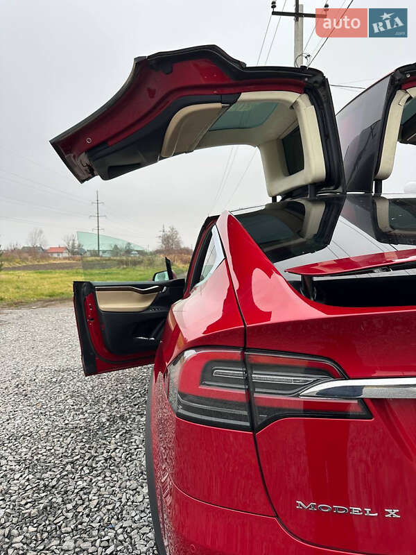 Внедорожник / Кроссовер Tesla Model X 2016 в Дубно фото 14 Внедорожник / Кроссовер Tesla Model X 2016 в Дубно