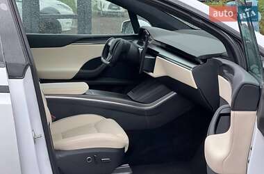 Внедорожник / Кроссовер Tesla Model X 2023 в Киеве