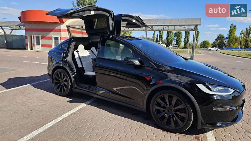Позашляховик / Кросовер Tesla Model X 2023 в Дніпрі