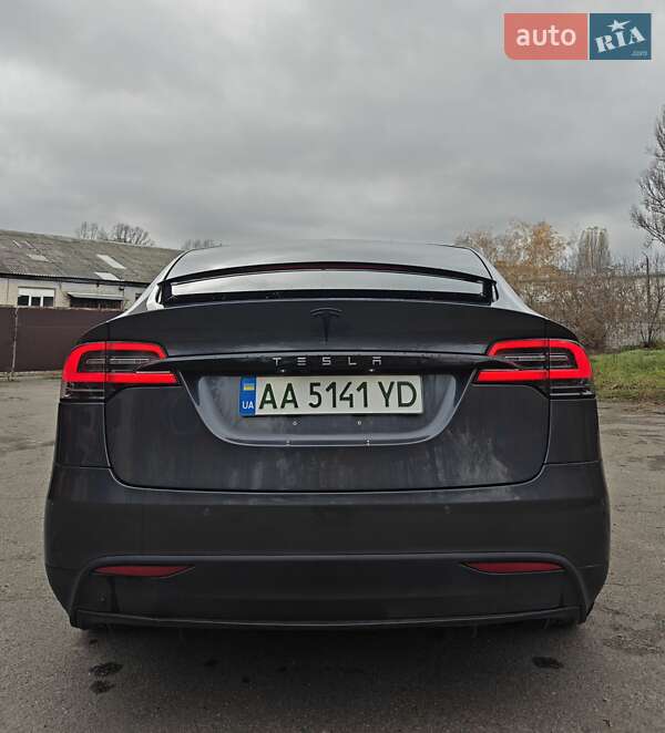 Внедорожник / Кроссовер Tesla Model X 2018 в Киеве фото 5 Внедорожник / Кроссовер Tesla Model X 2018 в Киеве