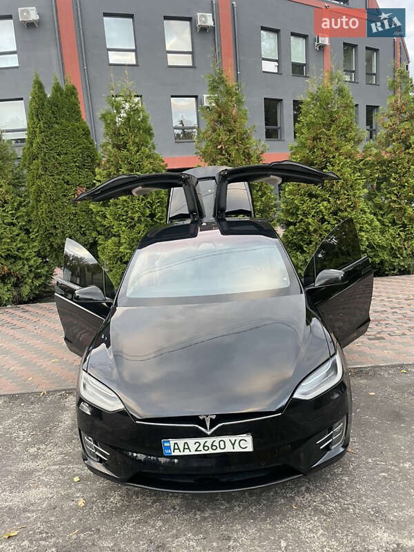 Позашляховик / Кросовер Tesla Model X 2020 в Києві