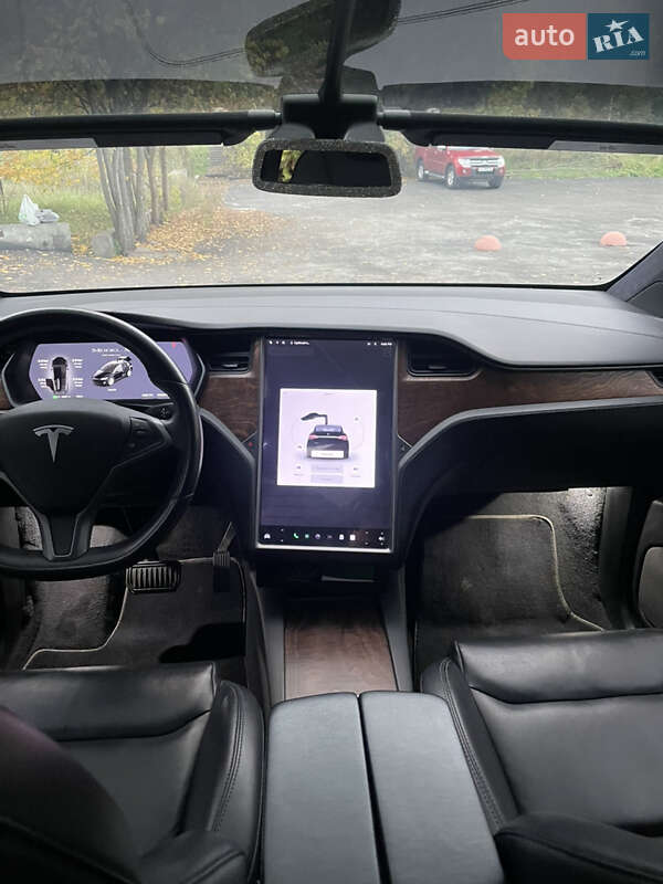 Позашляховик / Кросовер Tesla Model X 2020 в Києві