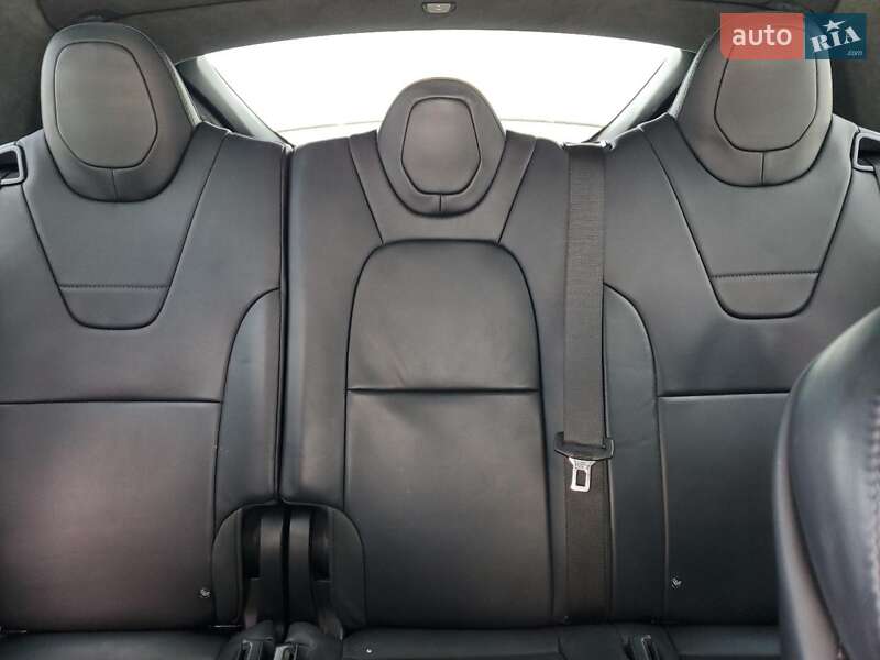 Внедорожник / Кроссовер Tesla Model X 2017 в Полтаве