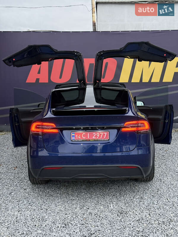 Позашляховик / Кросовер Tesla Model X 2023 в Стрию