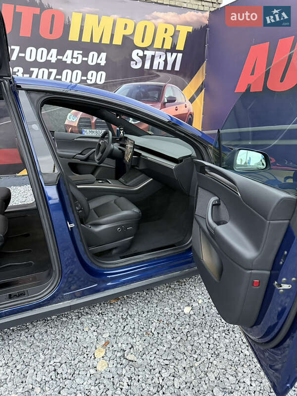 Позашляховик / Кросовер Tesla Model X 2023 в Стрию