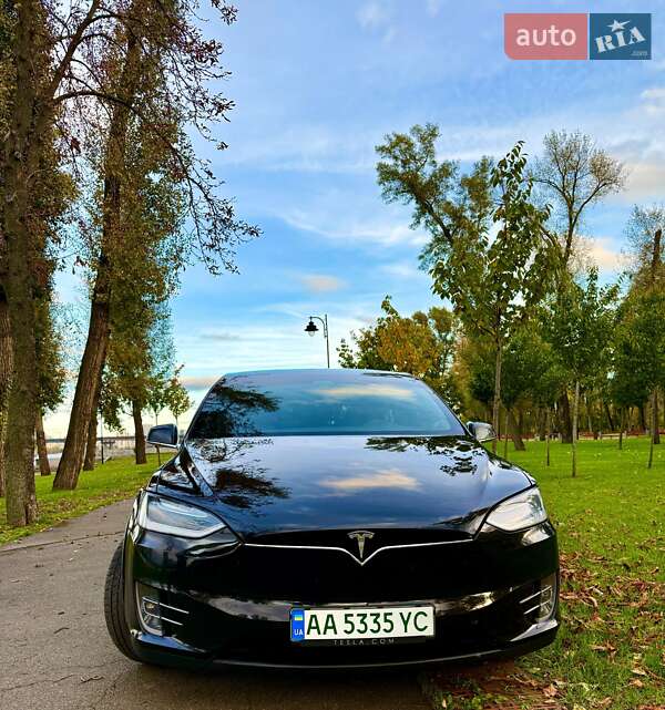Позашляховик / Кросовер Tesla Model X 2019 в Києві фото 11 Позашляховик / Кросовер Tesla Model X 2019 в Києві