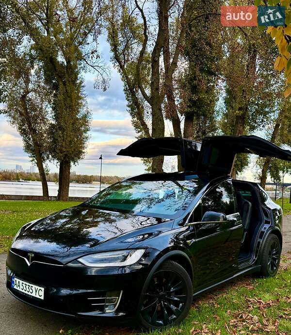 Позашляховик / Кросовер Tesla Model X 2019 в Києві фото 16 Позашляховик / Кросовер Tesla Model X 2019 в Києві