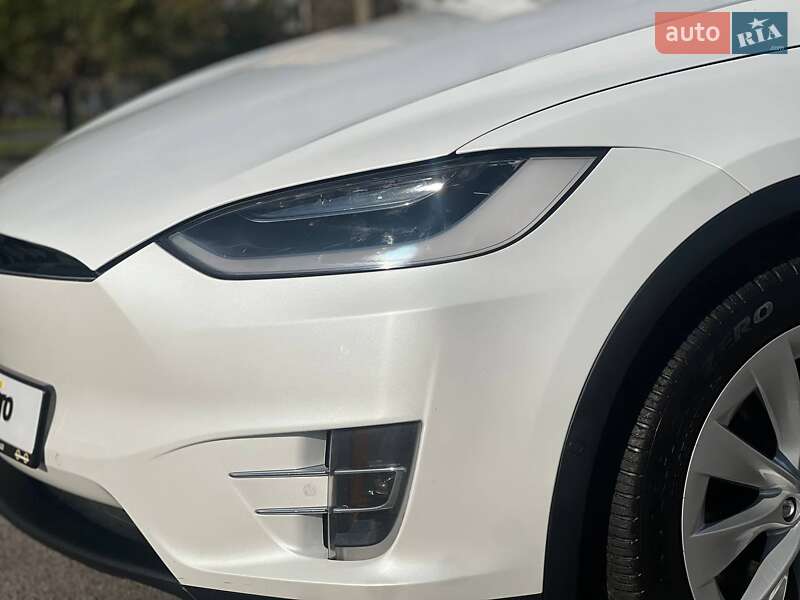 Внедорожник / Кроссовер Tesla Model X 2019 в Одессе фото 18 Внедорожник / Кроссовер Tesla Model X 2019 в Одессе