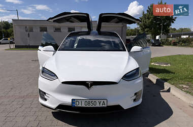 Позашляховик / Кросовер Tesla Model X 2016 в Івано-Франківську