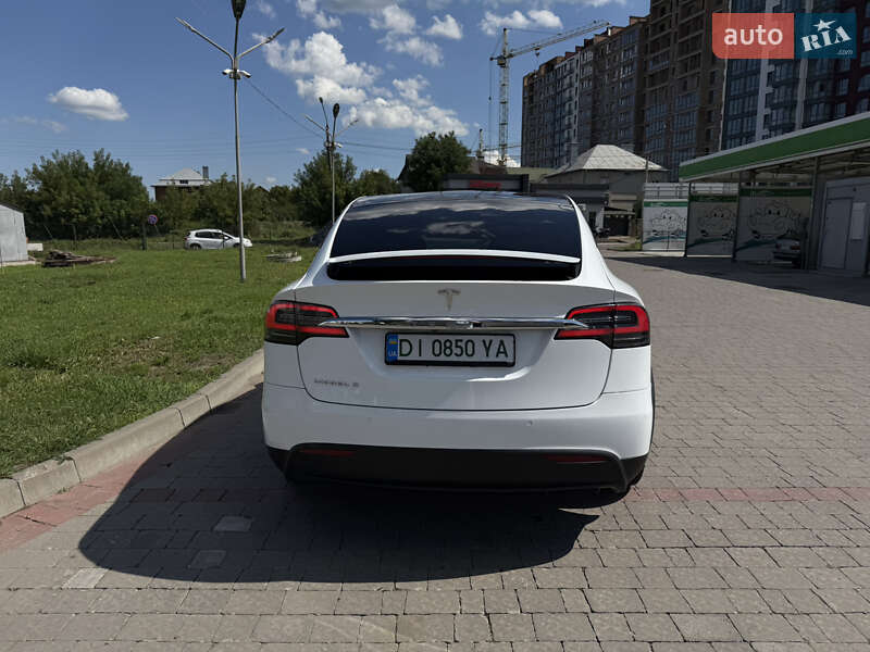 Внедорожник / Кроссовер Tesla Model X 2016 в Ивано-Франковске